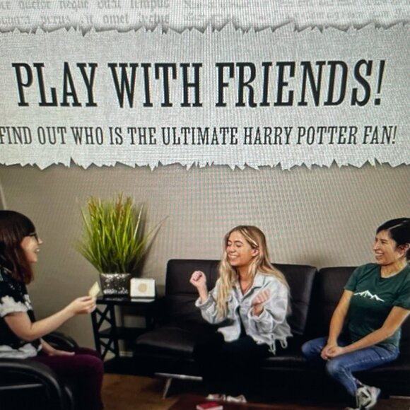 Paladone Harry Potter Hogwarts English Trivia Quiz - Picture 2 of 6